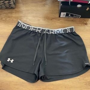 Under armour gray shorts